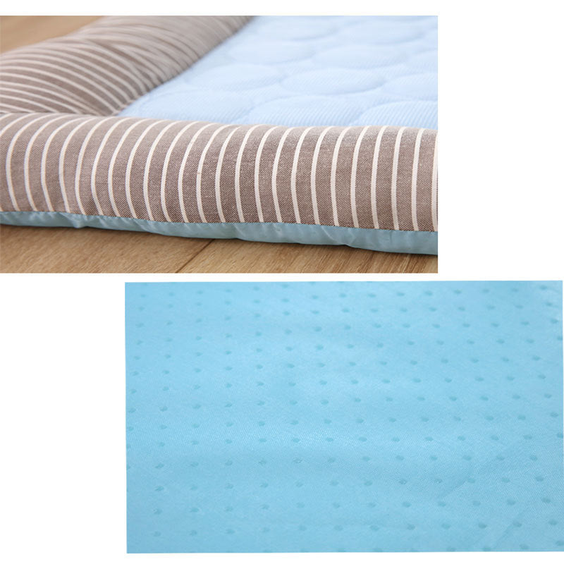 Cool, Breathable Ice-Silk Mat — Summer Comfort for Pets